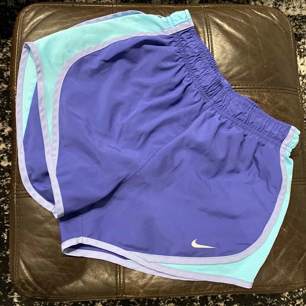 Nike Tempo shorts - XS